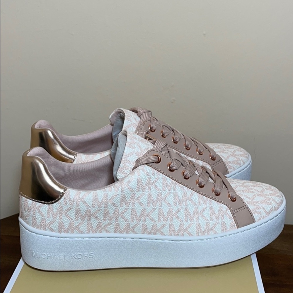 Michael Kors Poppy lace up soft pink shoes 6 - Picture 4 of 8